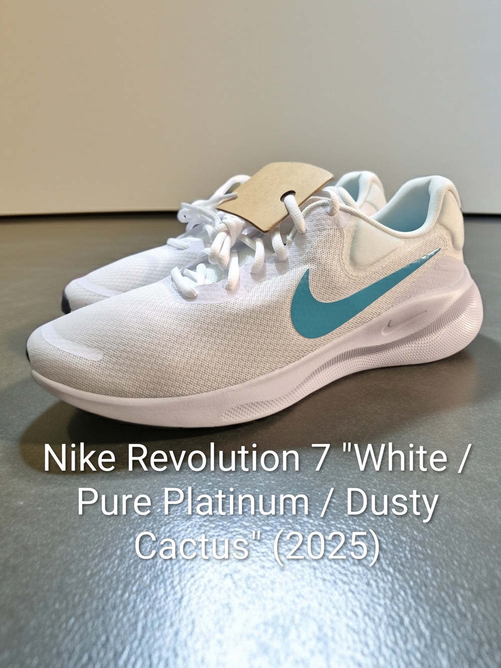 Nike Revolution 7 "White / Pure Platinum / Dusty Cactus" M10.5/W12 NEW